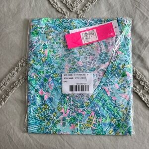 NWT Etta V Neck by Lilly Pulitzer